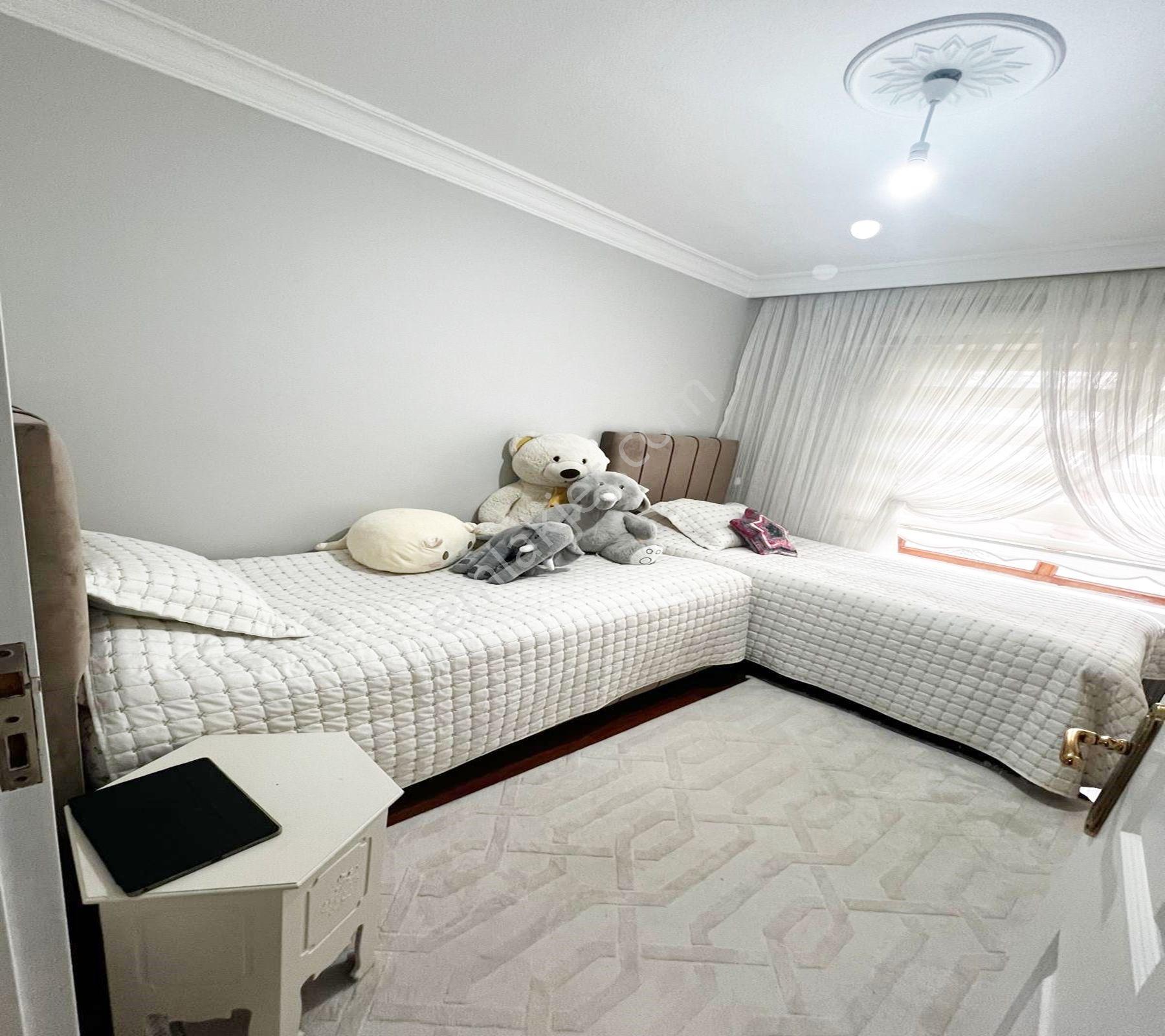 Ufuktepe'de Katta Masrafsız 130 M2 3+1 Daire ! — fotoğraf 14