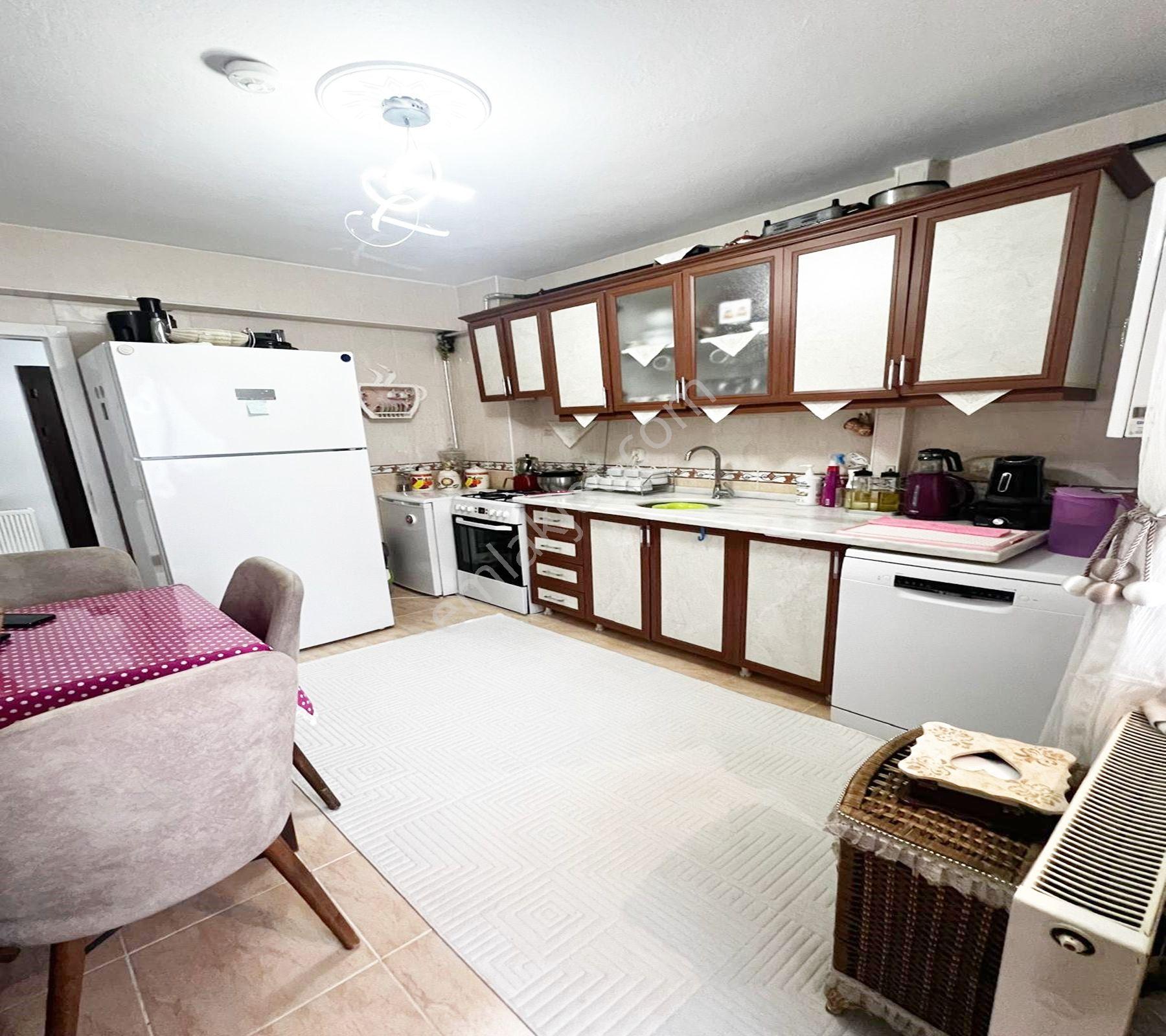 Ufuktepe'de Katta Masrafsız 130 M2 3+1 Daire ! — fotoğraf 16