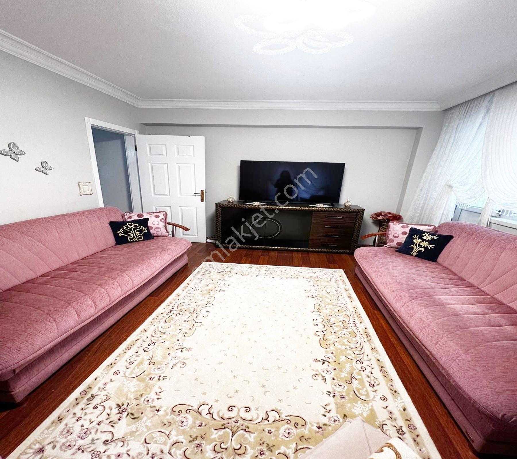 Ufuktepe'de Katta Masrafsız 130 M2 3+1 Daire ! — fotoğraf 22