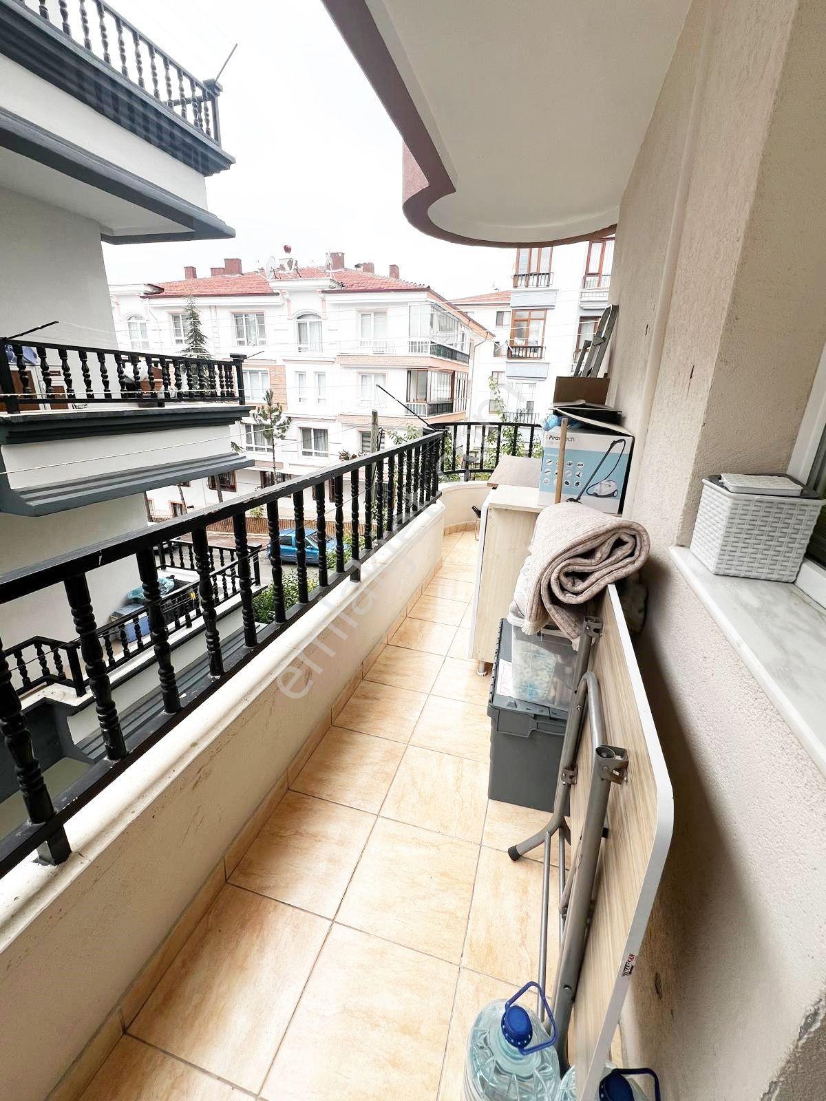 Ufuktepe'de Katta Masrafsız 130 M2 3+1 Daire ! — fotoğraf 24