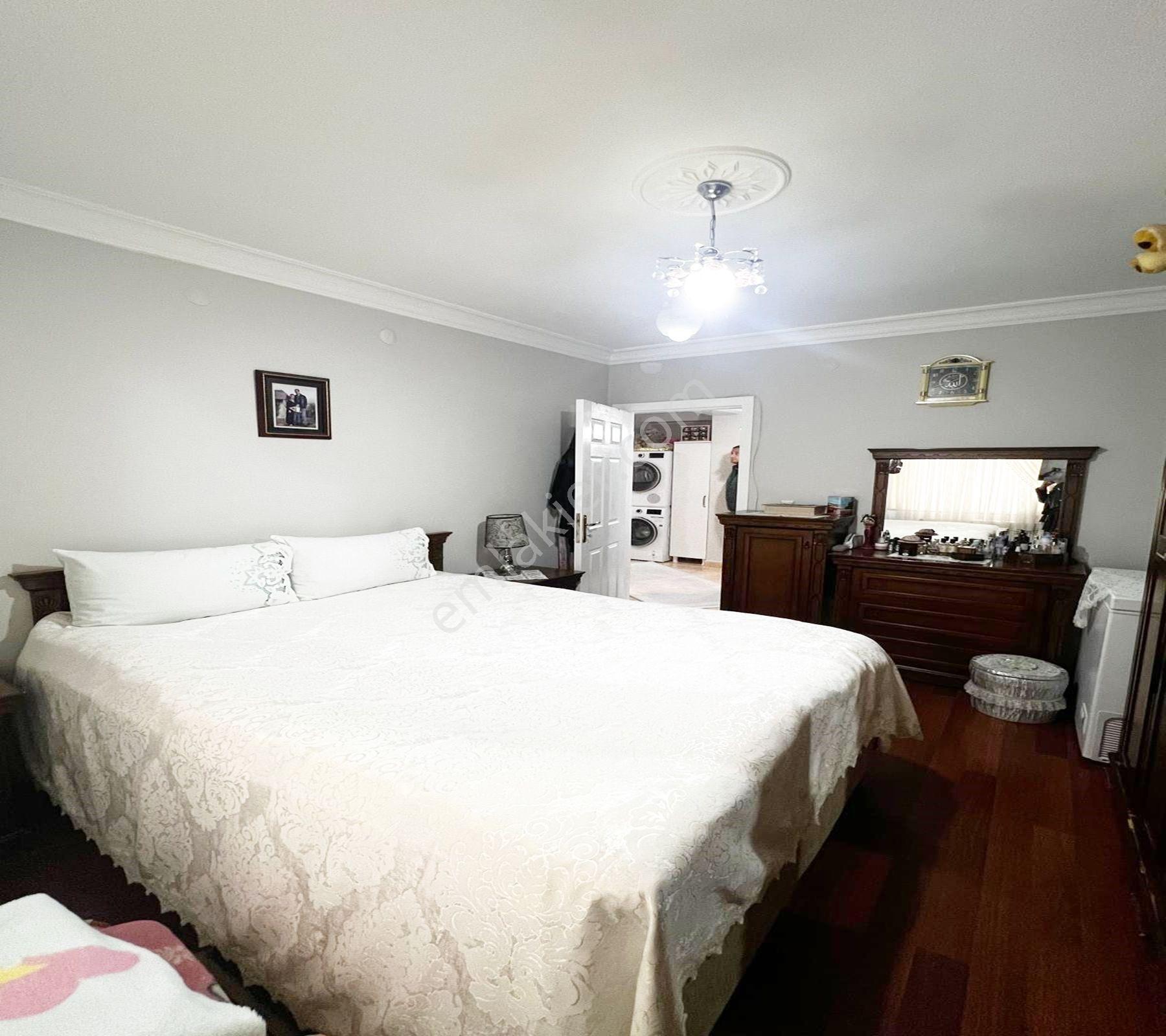 Ufuktepe'de Katta Masrafsız 130 M2 3+1 Daire ! — fotoğraf 27