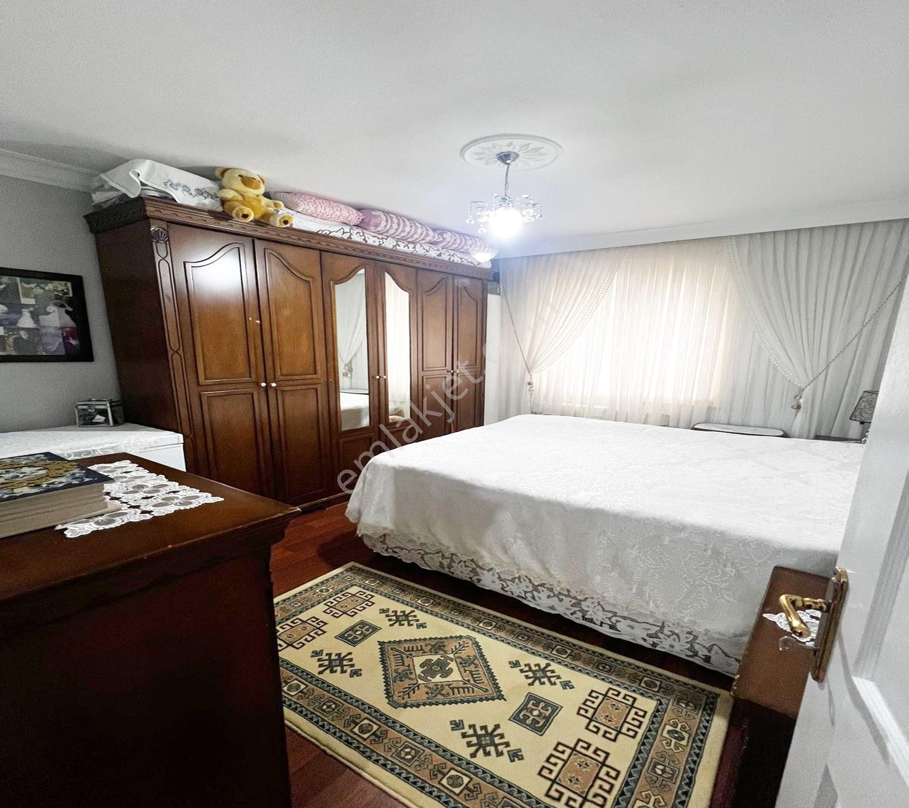 Ufuktepe'de Katta Masrafsız 130 M2 3+1 Daire ! — fotoğraf 34
