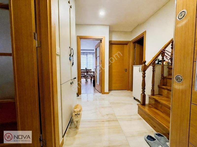 Küçükyalı Atatürk Caddesi Yakını, Otoparklı 142 M² Lüks Dubleks — fotoğraf 2