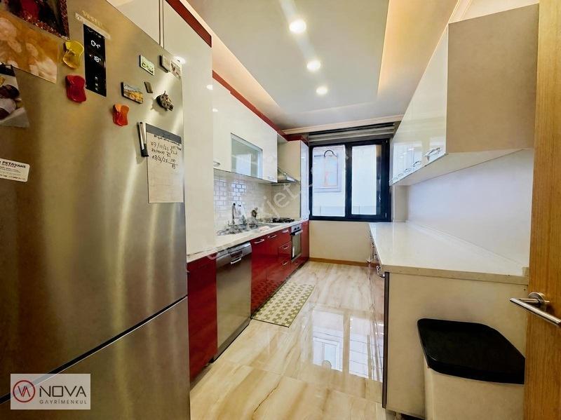 Küçükyalı Atatürk Caddesi Yakını, Otoparklı 142 M² Lüks Dubleks — fotoğraf 6