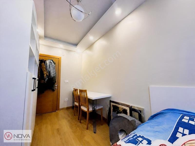 Küçükyalı Atatürk Caddesi Yakını, Otoparklı 142 M² Lüks Dubleks — fotoğraf 9