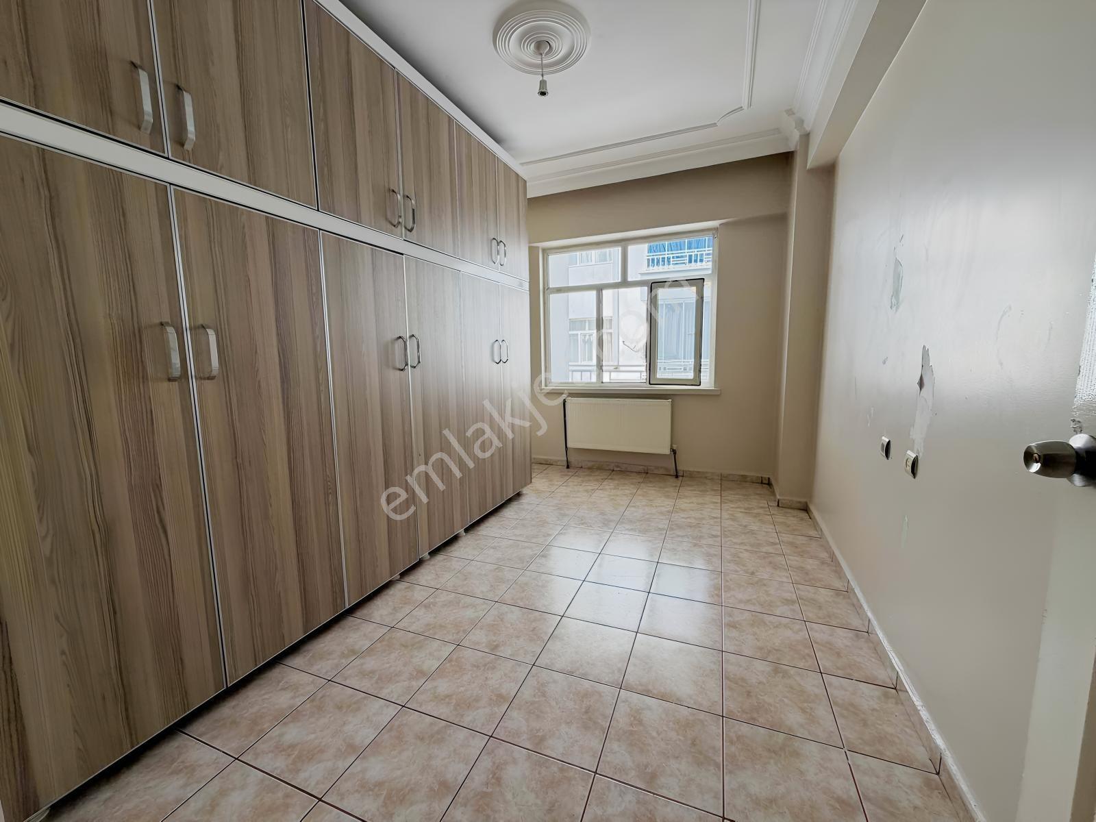 Kayapınar Belediyesi Yanı Acil Ödemeden Satılık 3+1 Daire — fotoğraf 6