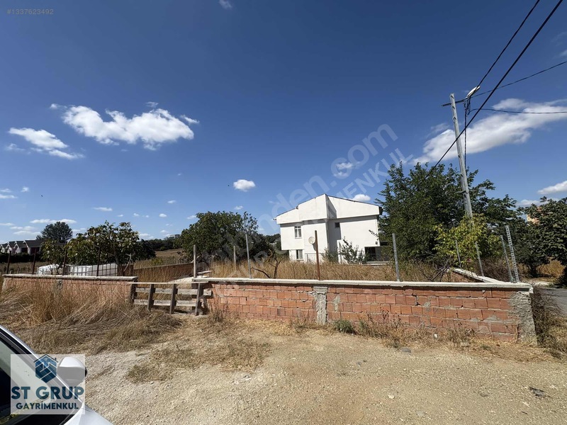 Silivri Cumhuriyet Mh 226m2 Villa İmarlı Arsa ( St Grup ) — fotoğraf 3