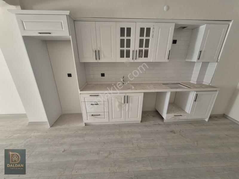 Daldan Emlaktan Gömeçte Satılık 67 M2 1+1 Daire — fotoğraf 4