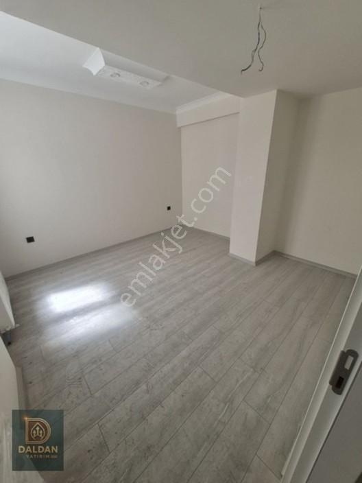 Daldan Emlaktan Gömeçte Satılık 67 M2 1+1 Daire — fotoğraf 13