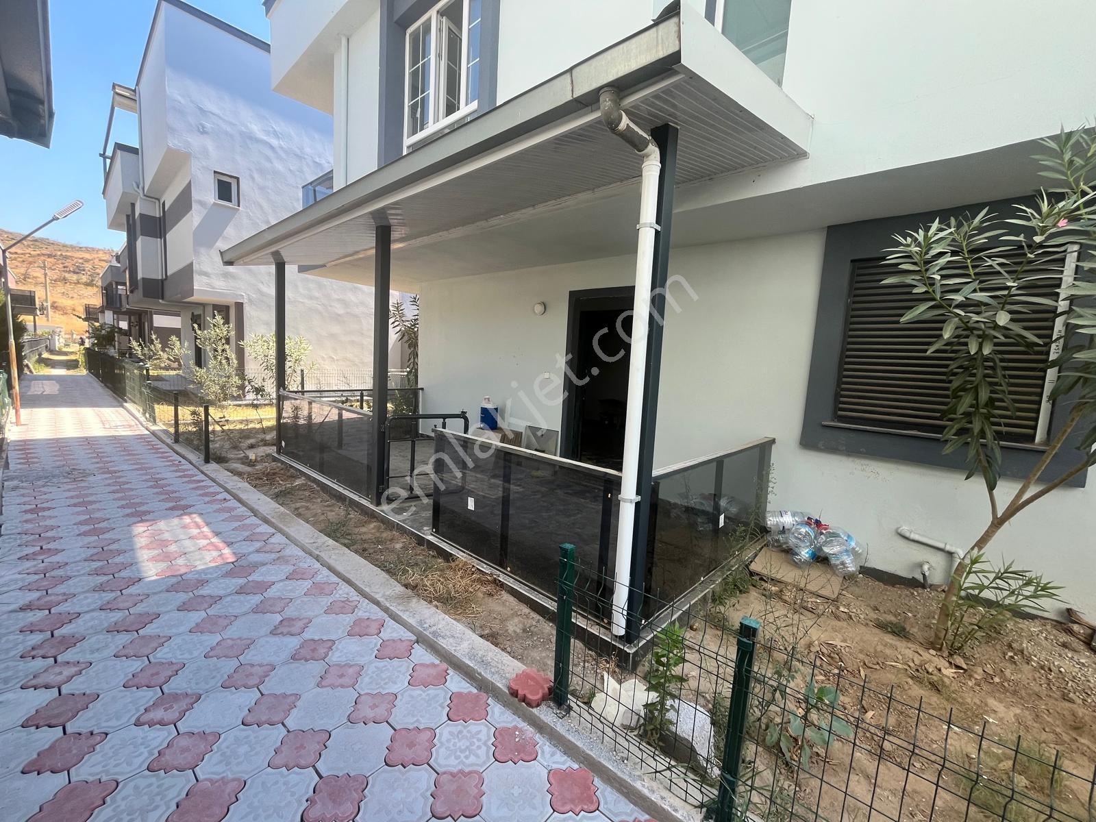 Ürkmez Payamlı,da Doğayla İç İçe,tarih Ve Denizle Çevrili Villa
