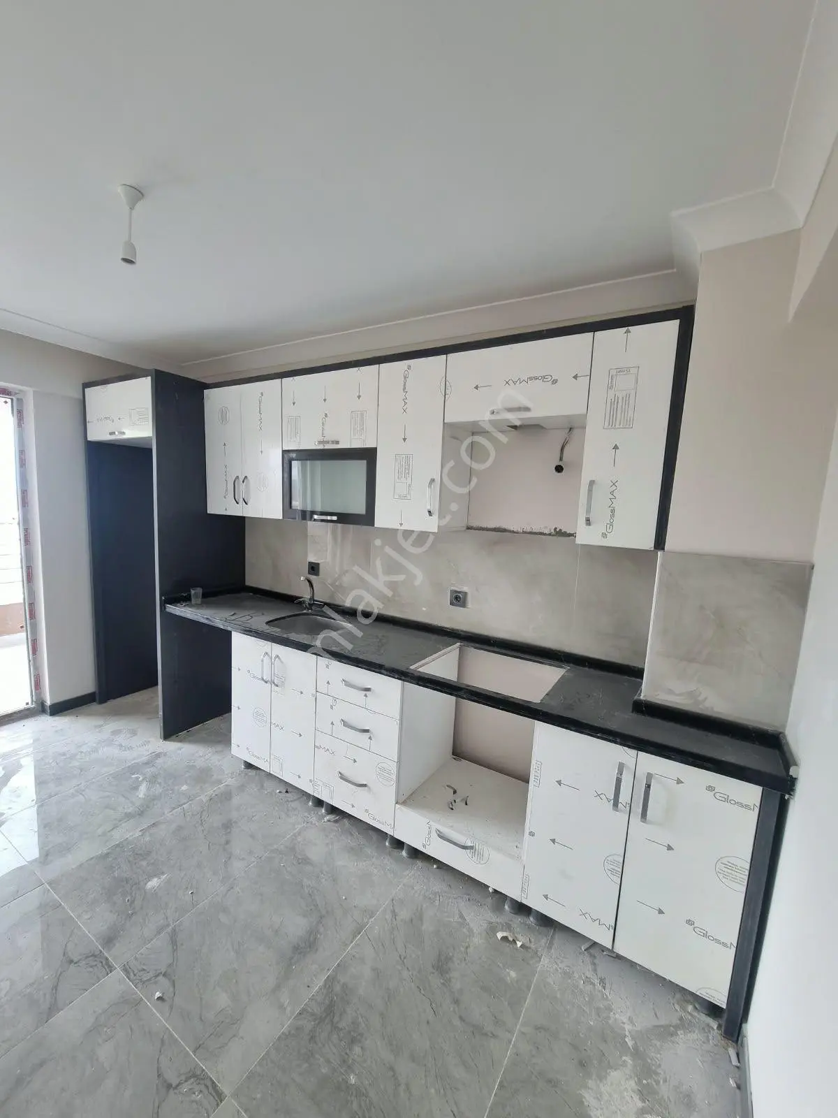 Gülemlak'tan Ferudunçelik Mevkii 6.kat Güney Batı Cephe Ful Yapılı Daire — fotoğraf 2