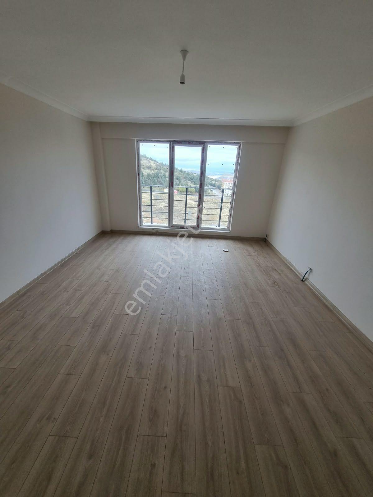 Gülemlak'tan Ferudunçelik Mevkii 6.kat Güney Batı Cephe Ful Yapılı Daire — fotoğraf 6