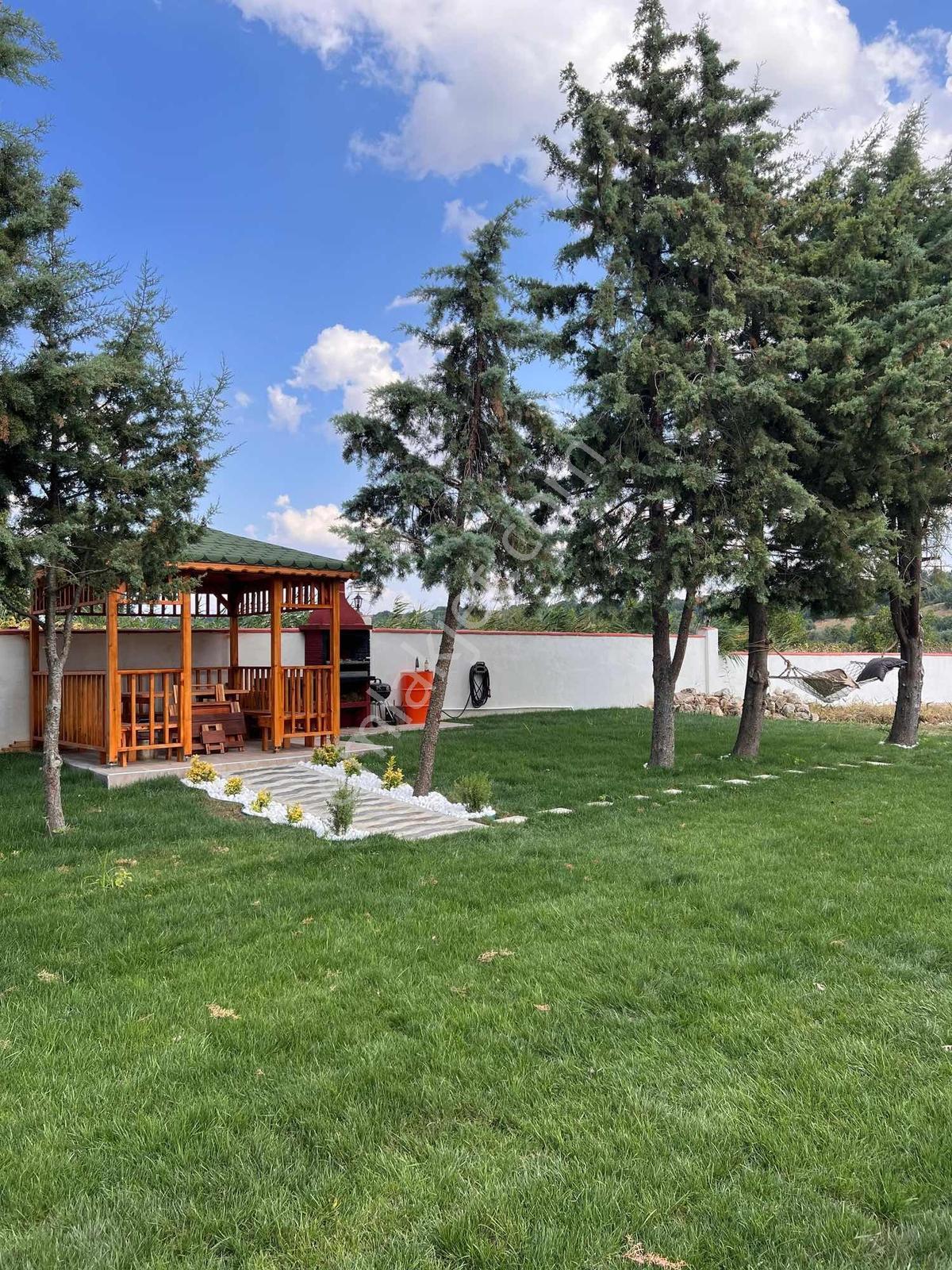Lüleburgaz Karaağaç Köyünde 2500 M² Havuzlu Bahçeli Özel Yaşam — fotoğraf 34