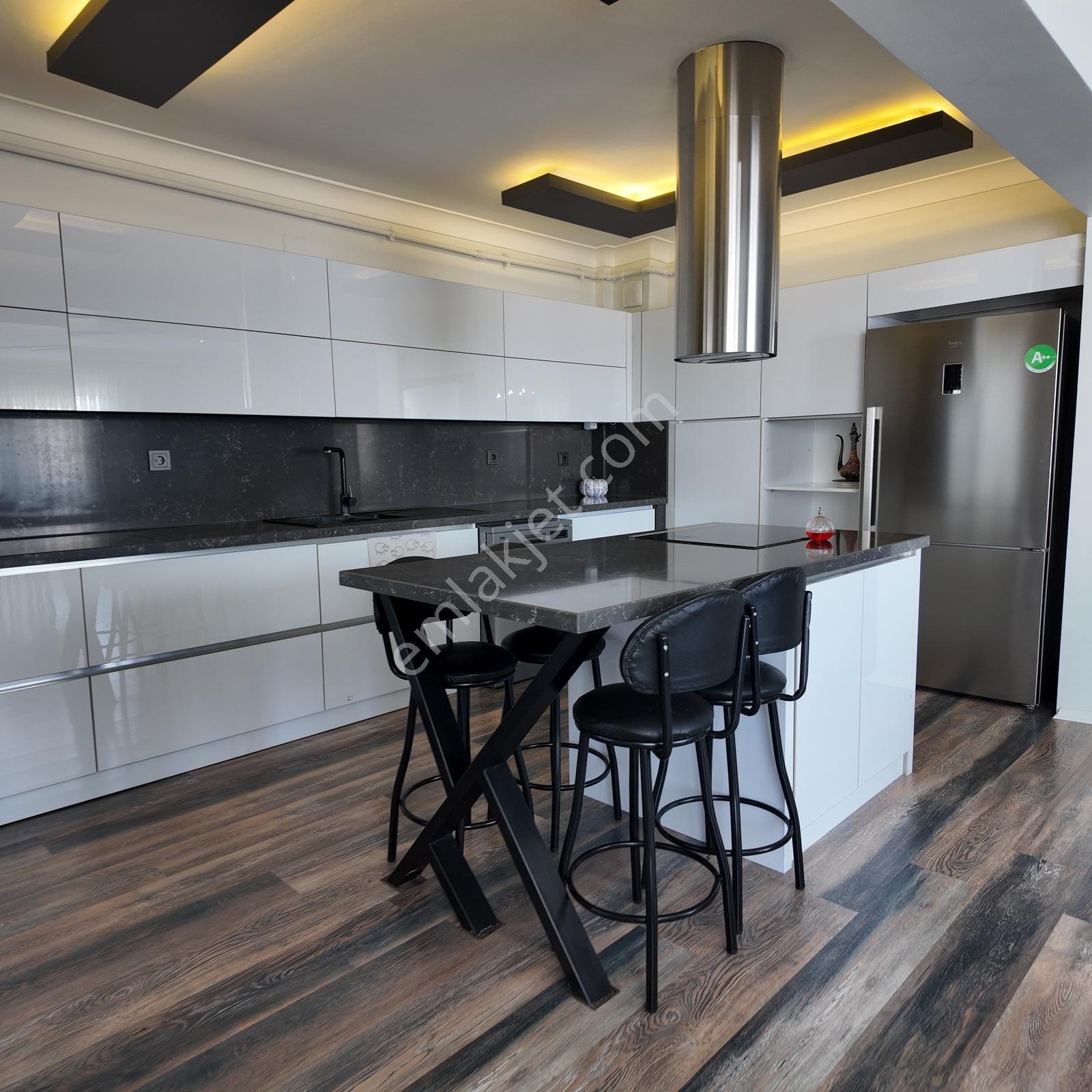 Hürriyet Green Life Sitesinde Ekstralı 240 M2 5+1 Lüks Daire — fotoğraf 7