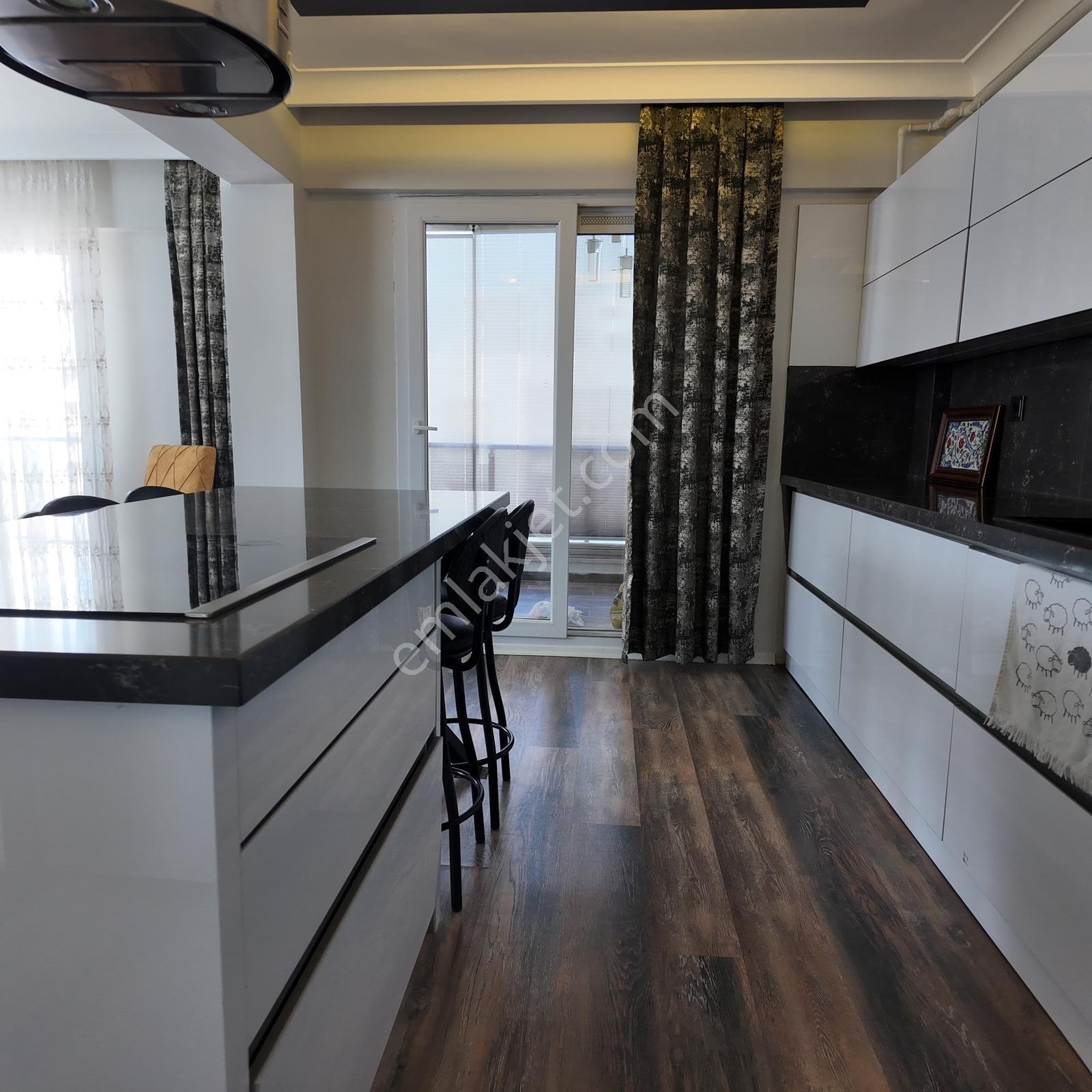 Hürriyet Green Life Sitesinde Ekstralı 240 M2 5+1 Lüks Daire — fotoğraf 8