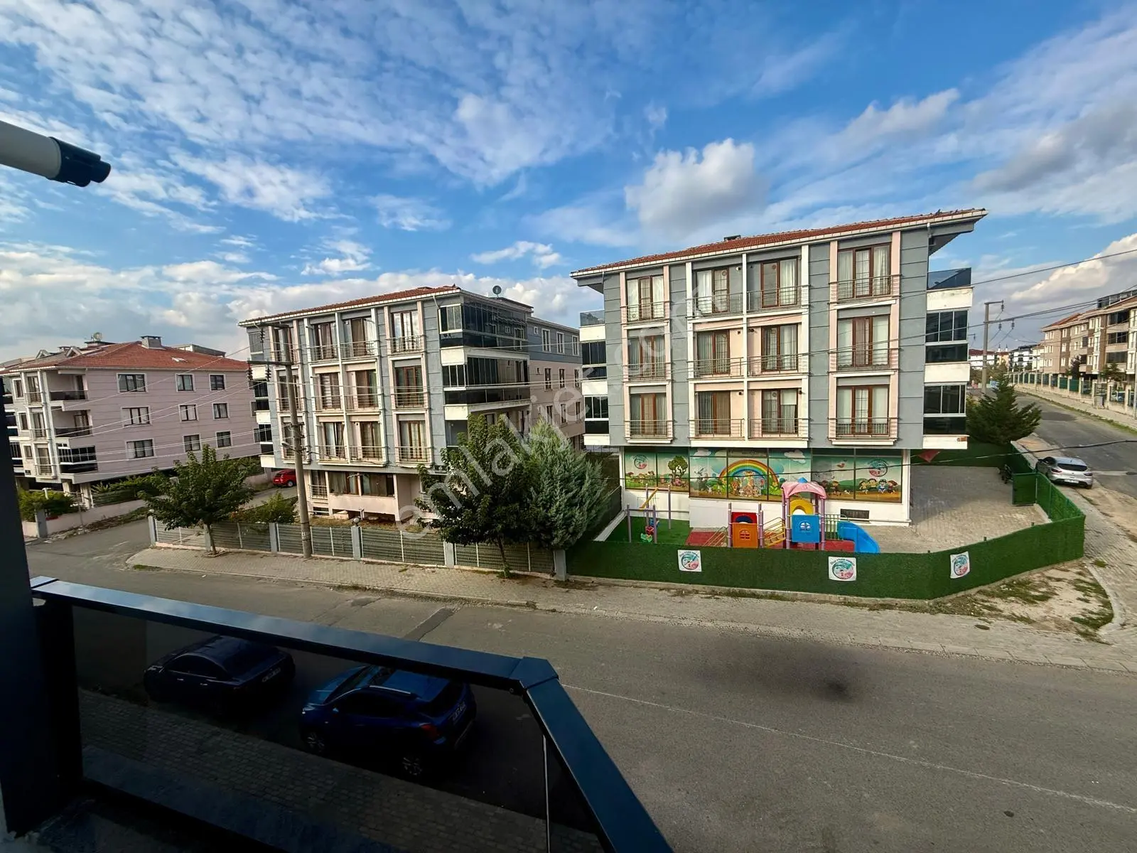 8 Kasım Mh.okullar Bölgesinde Satılık 3+1 Kapalı Otoparklı Daire — fotoğraf 3