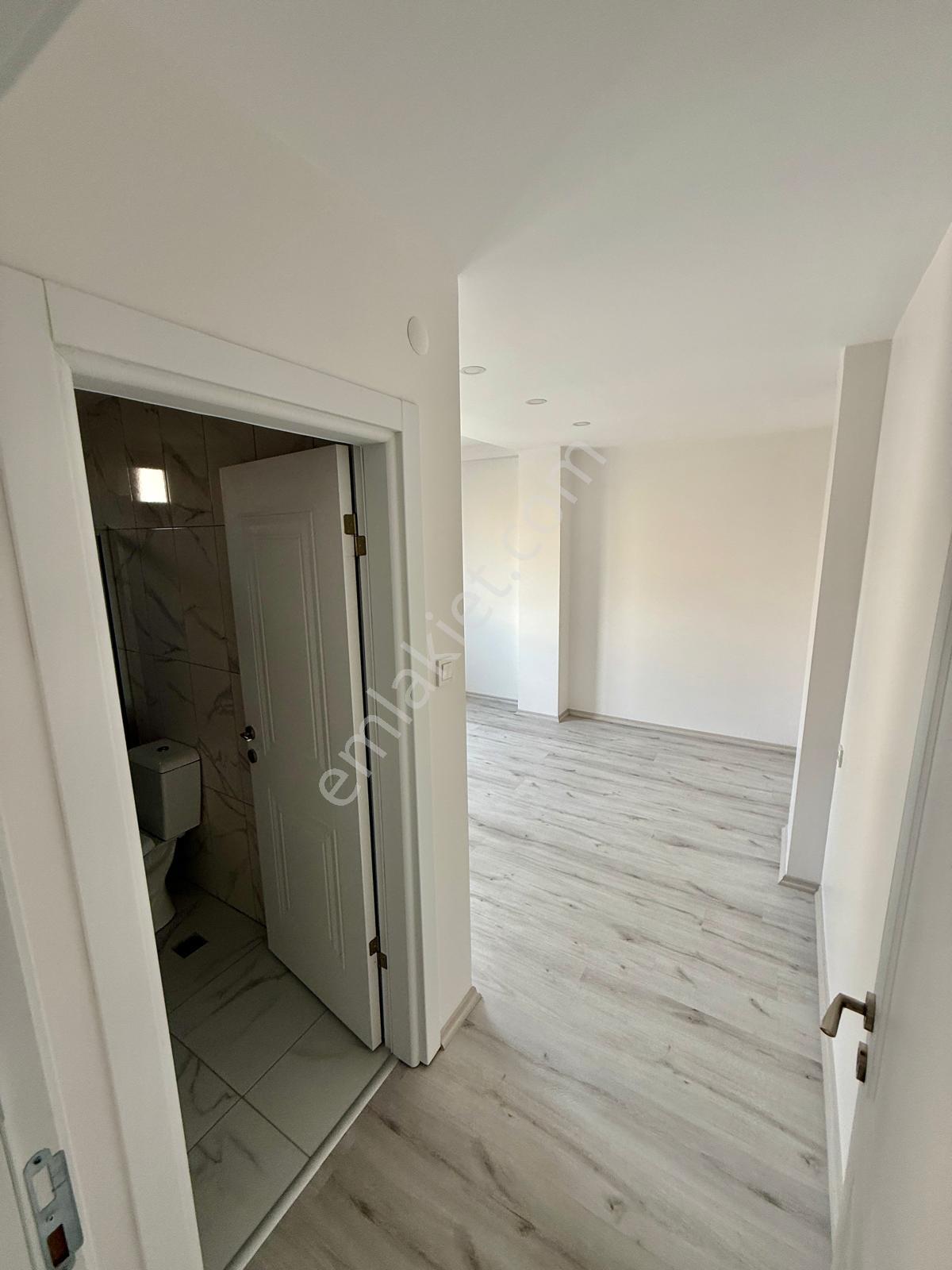 8 Kasım Mh.okullar Bölgesinde Satılık 3+1 Kapalı Otoparklı Daire — fotoğraf 8