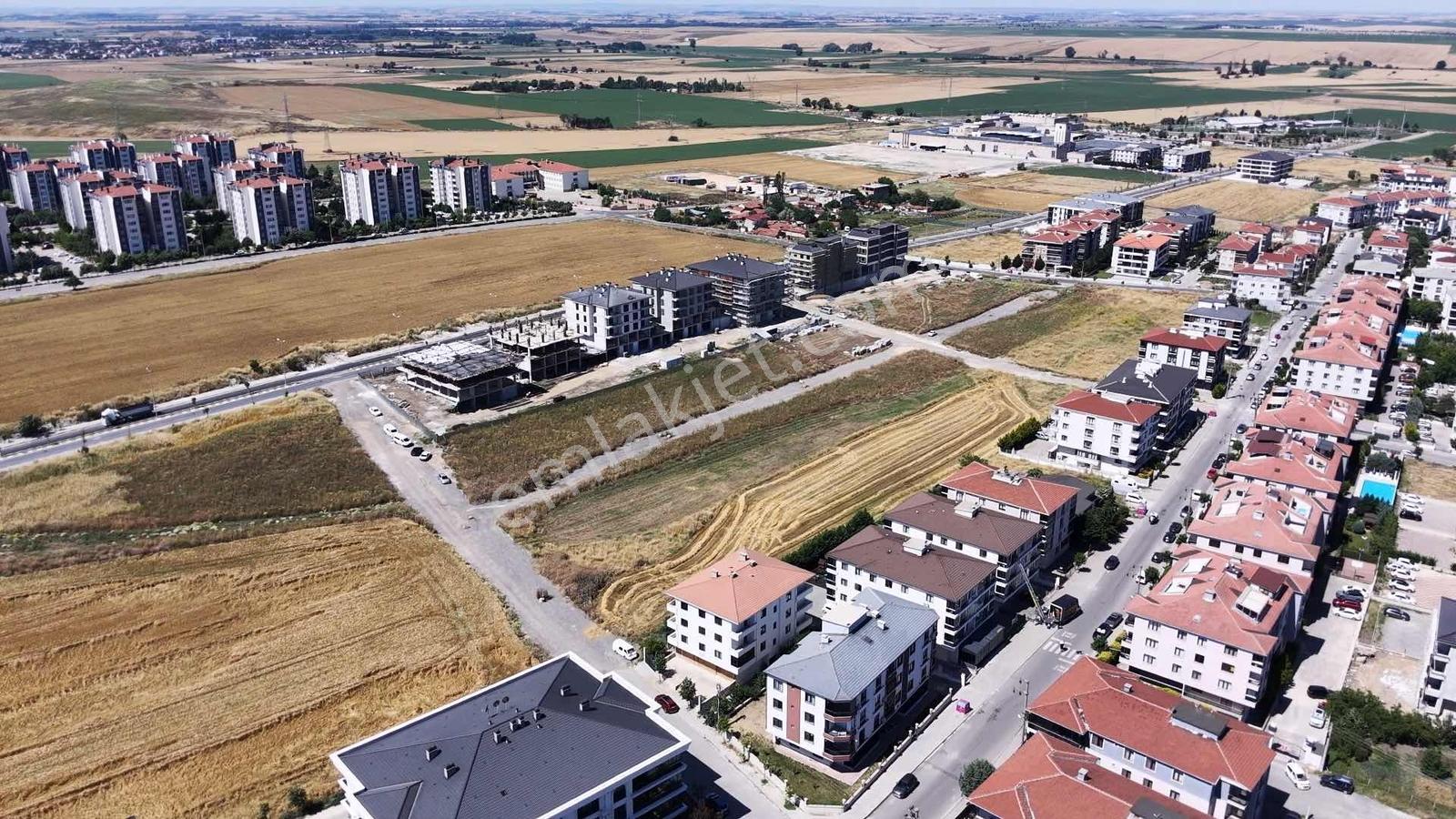 8 Kasım Mh.okullar Bölgesinde Satılık 3+1 Kapalı Otoparklı Daire — fotoğraf 32