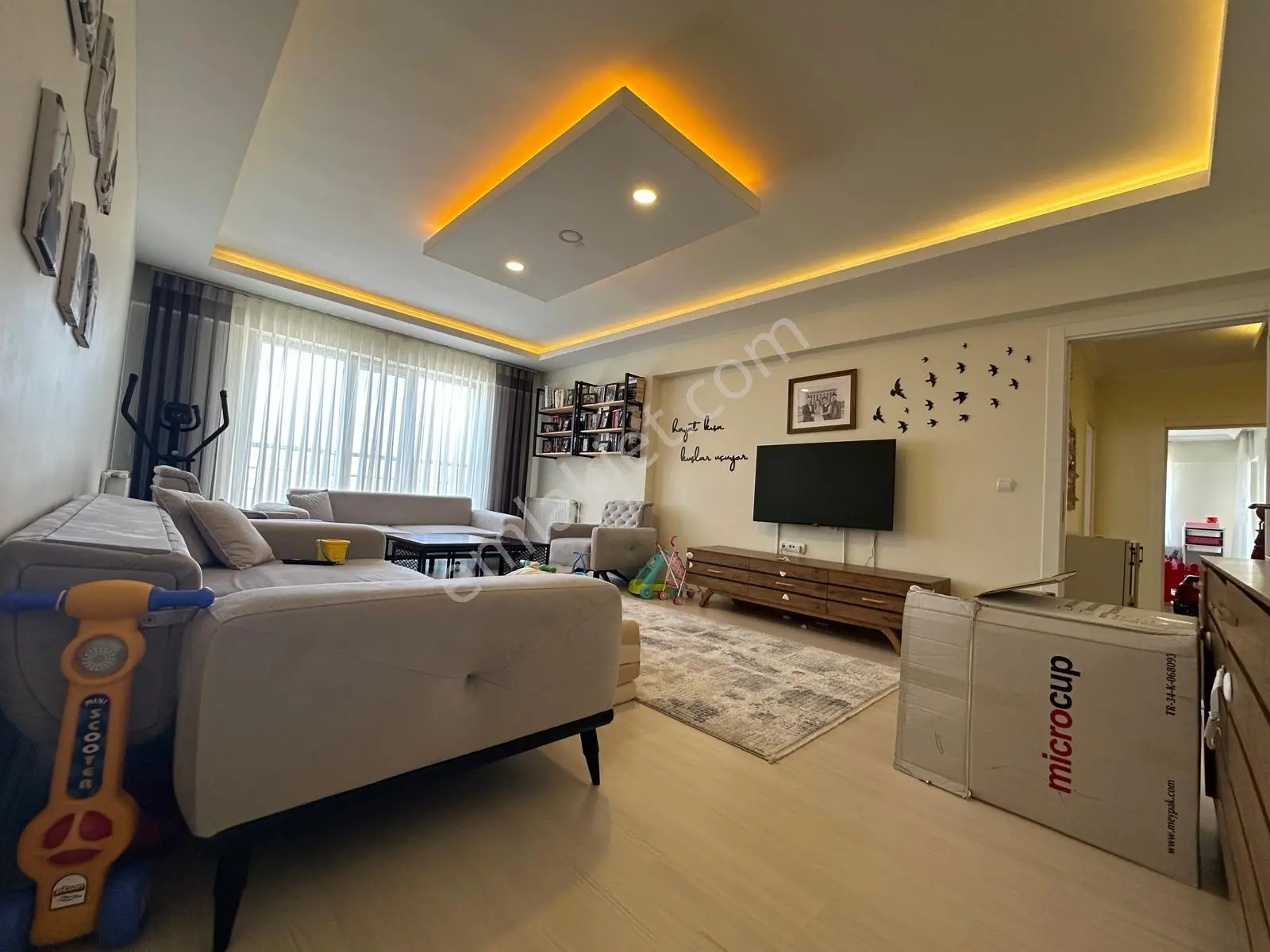 Tek Yetkili Full+Full Yapılı 9.Katta Manzaralı Satılık 3+1 Daire