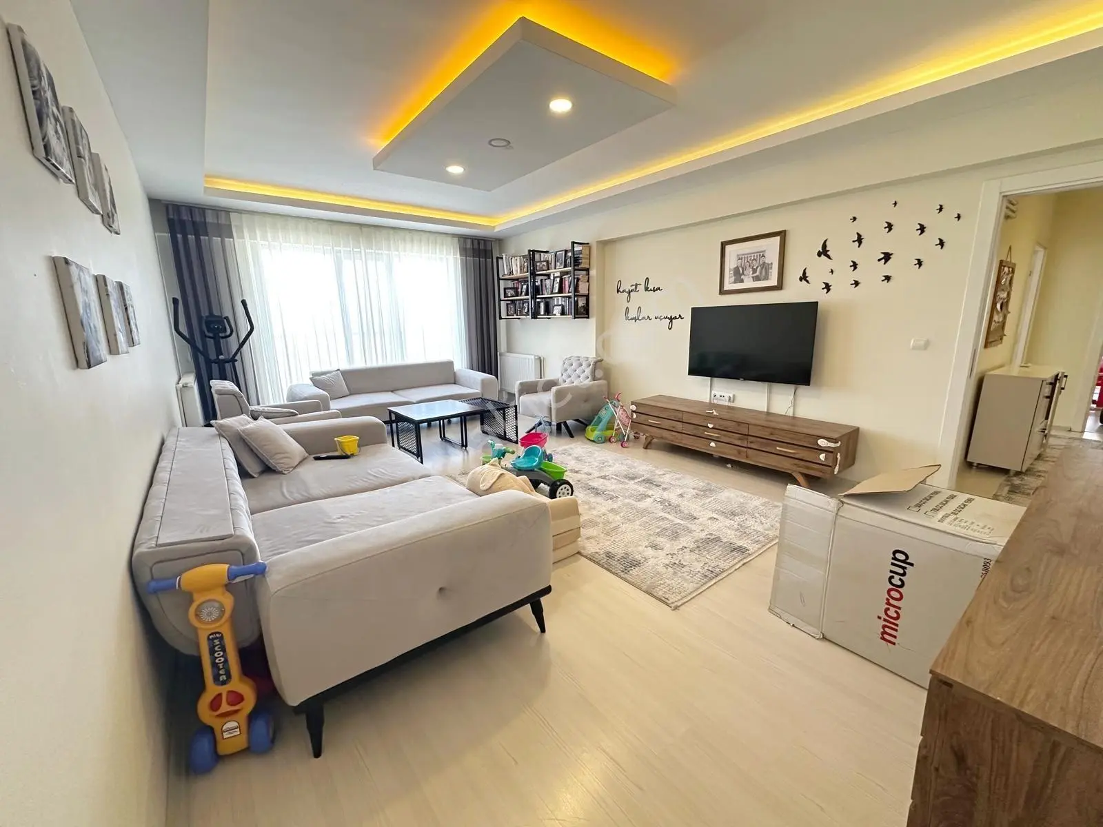 Tek Yetkili Full+full Yapılı 9.katta Manzaralı Satılık 3+1 Daire — fotoğraf 4