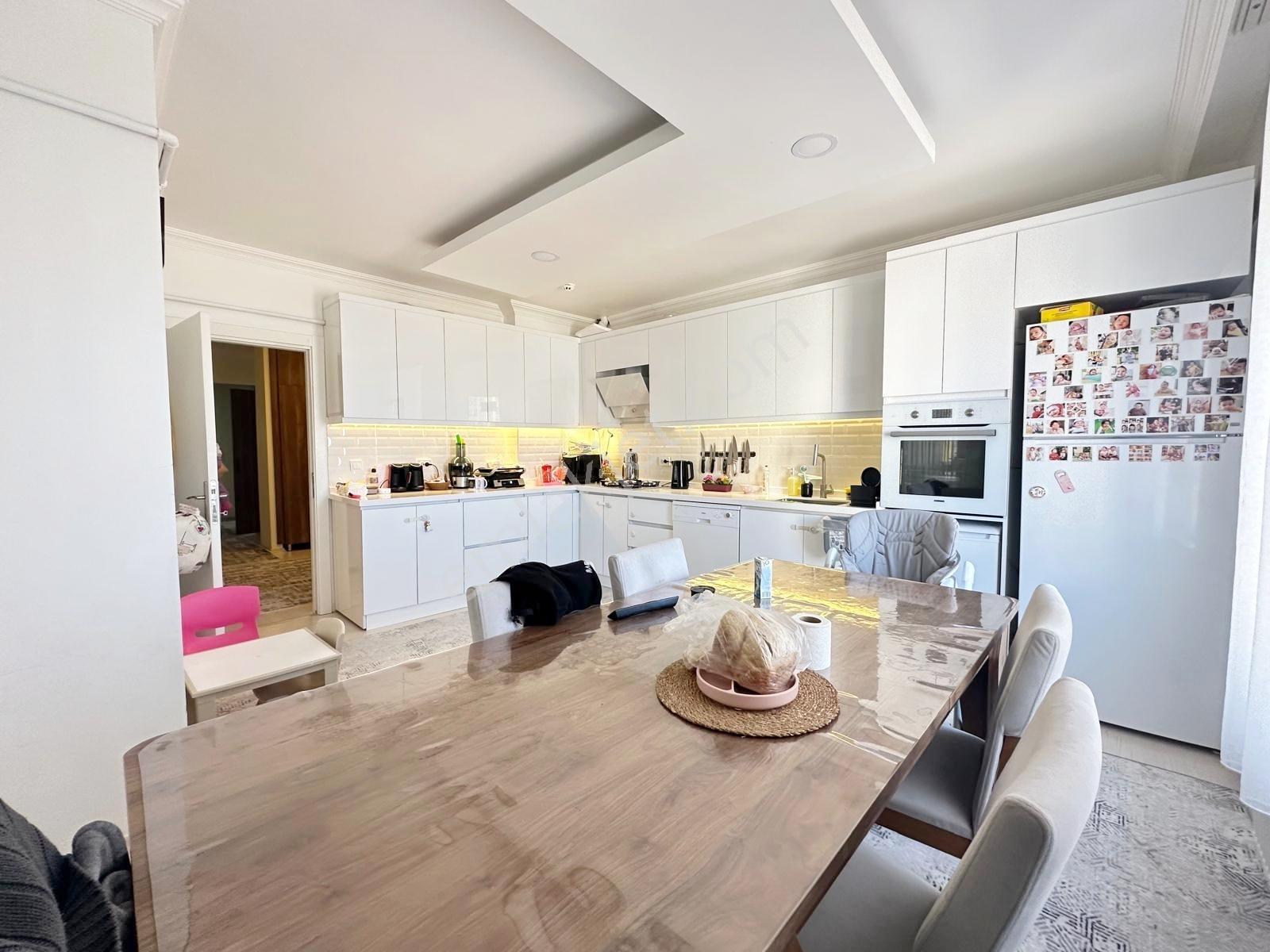 Tek Yetkili Full+full Yapılı 9.katta Manzaralı Satılık 3+1 Daire — fotoğraf 7