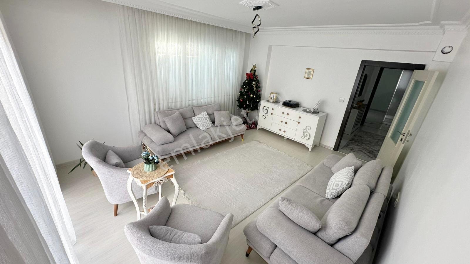 Cengizhan Mh. Masrafsız Sitede Merkezi Konumda Satılık 3+1 Daire — fotoğraf 6