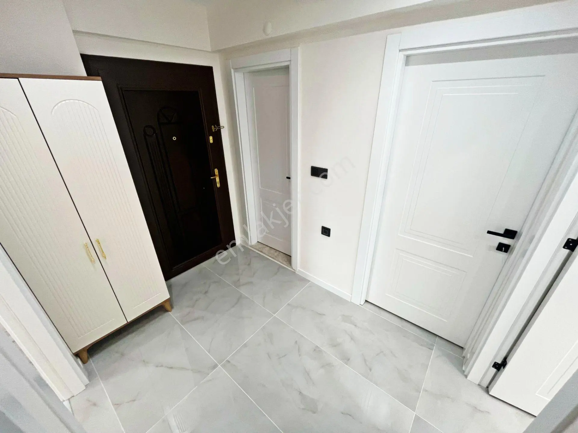 Aktif'ten Akçay Merkezde Satılık Denie Yakın Arakat Harika Geniş 2+1 Daire — fotoğraf 26