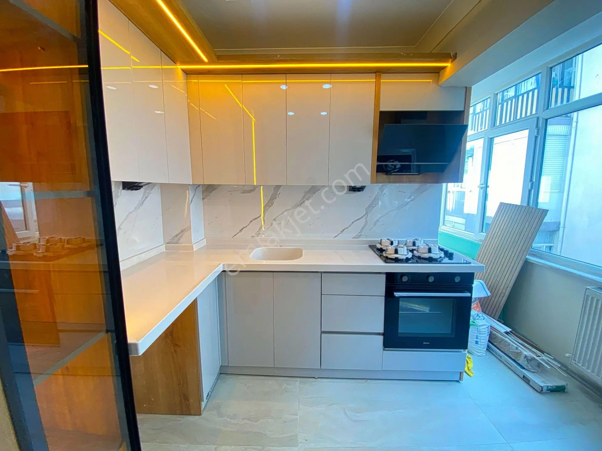 Aktif'ten Akçay Merkezde Satılık Denize 200mt Arakat Ebeveyn Banyolu 2+1 Daire — fotoğraf 27