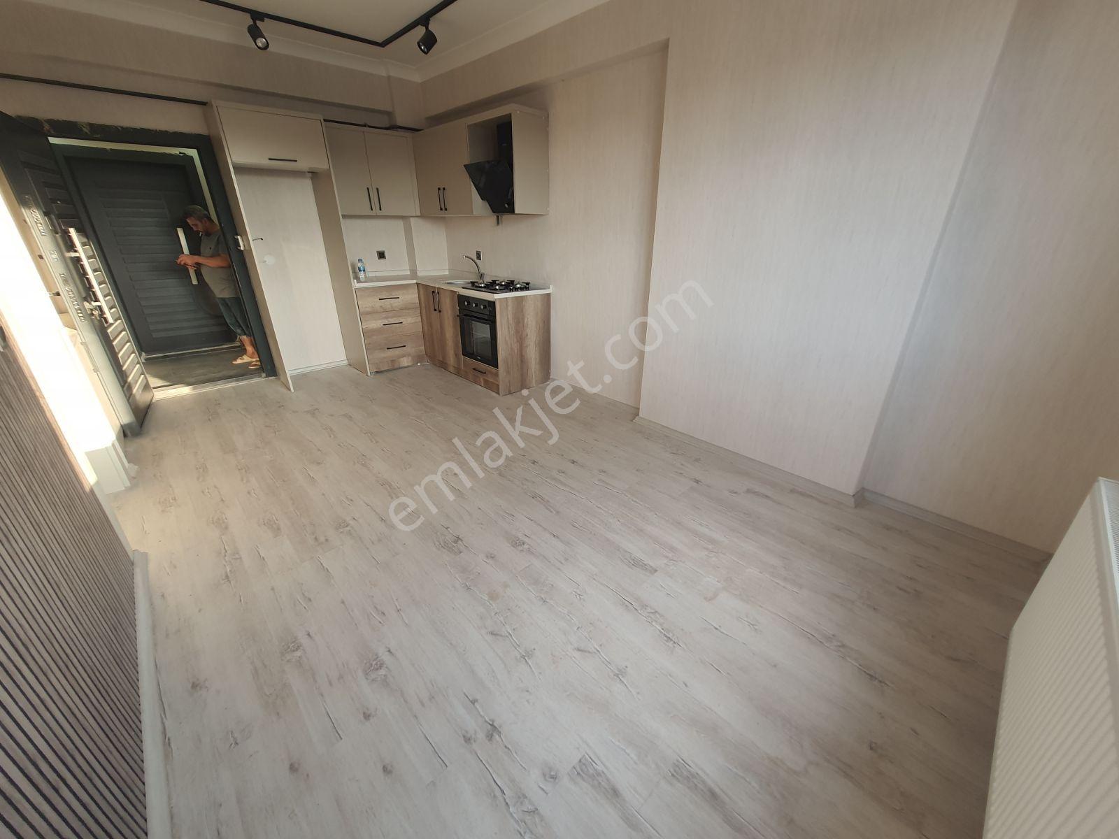 Öznur Emlak'tan Dağeteğinde Satılık 1+1 Lüks Daire — fotoğraf 4