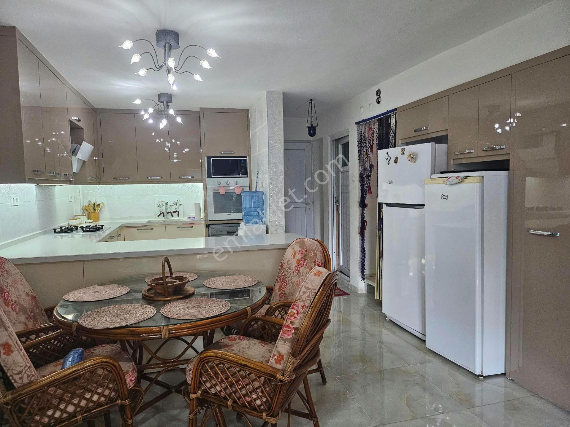 Denize 120 Metrede Merkezi Konumdaki Bitişik Nizam Villamiz Acil Satılık — fotoğraf 26