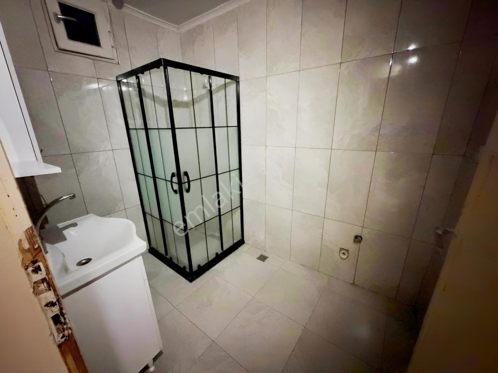 Es'as'tan İstasyon Mahallesinde 3+1 Okul Yakını Satılık Daire — fotoğraf 26