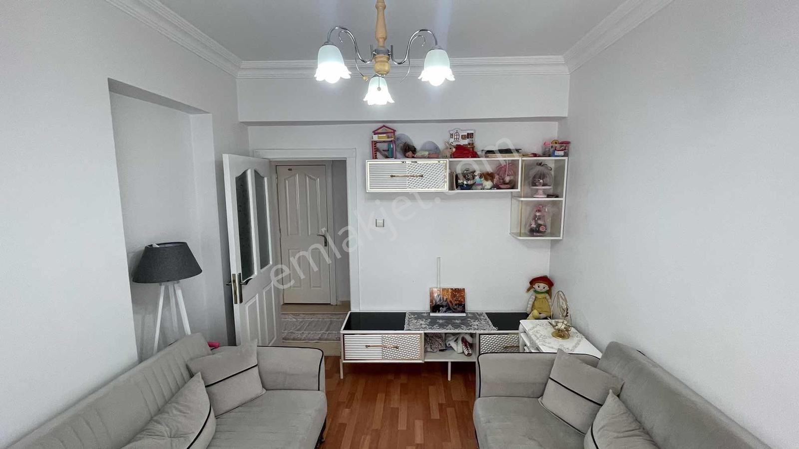 Emlak Diyarından Karataşta 3+1 Ebeveyn Banyolu Satılık Daire — fotoğraf 10