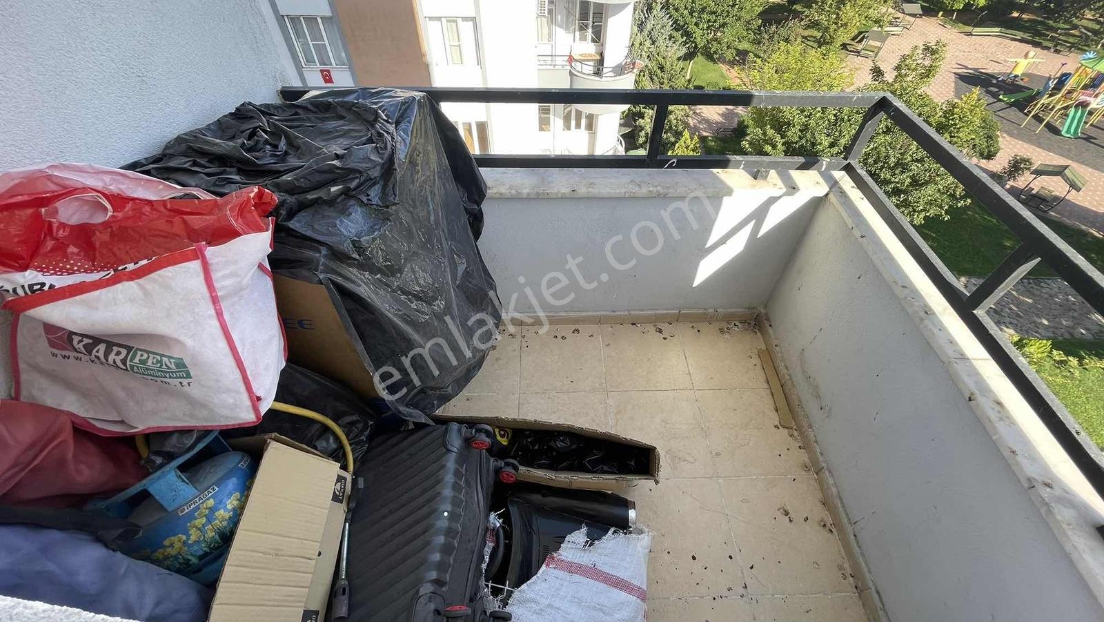 Emlak Diyarından Karataşta 3+1 Ebeveyn Banyolu Satılık Daire — fotoğraf 21