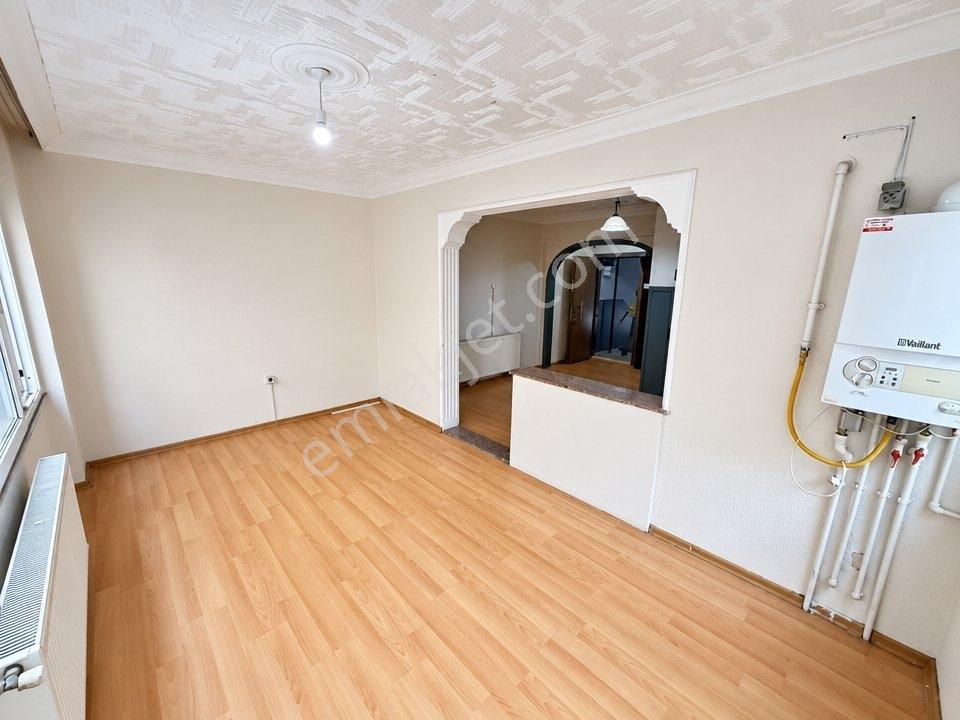 Buca Yeşilbağlar Mah 170 M2 Doğalgazlı 3+1 Hemen Teslim — fotoğraf 7
