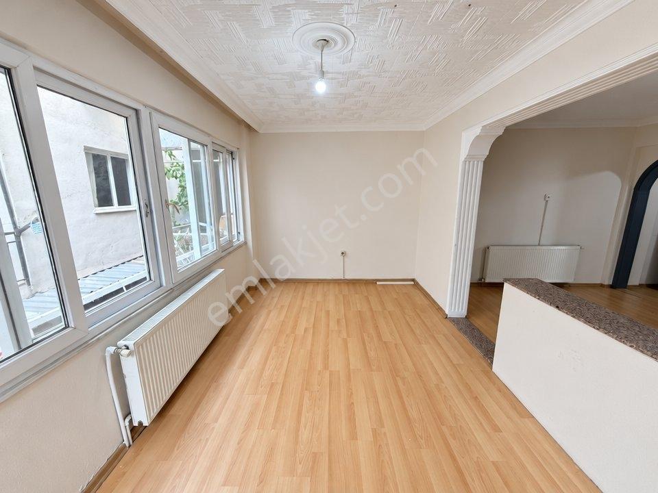 Buca Yeşilbağlar Mah 170 M2 Doğalgazlı 3+1 Hemen Teslim — fotoğraf 15