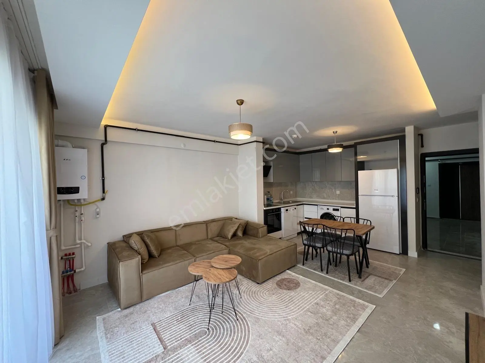 İncek 'te Kiracılı Full Esyalı Yatırıma Uygun Satılık Daire — fotoğraf 3