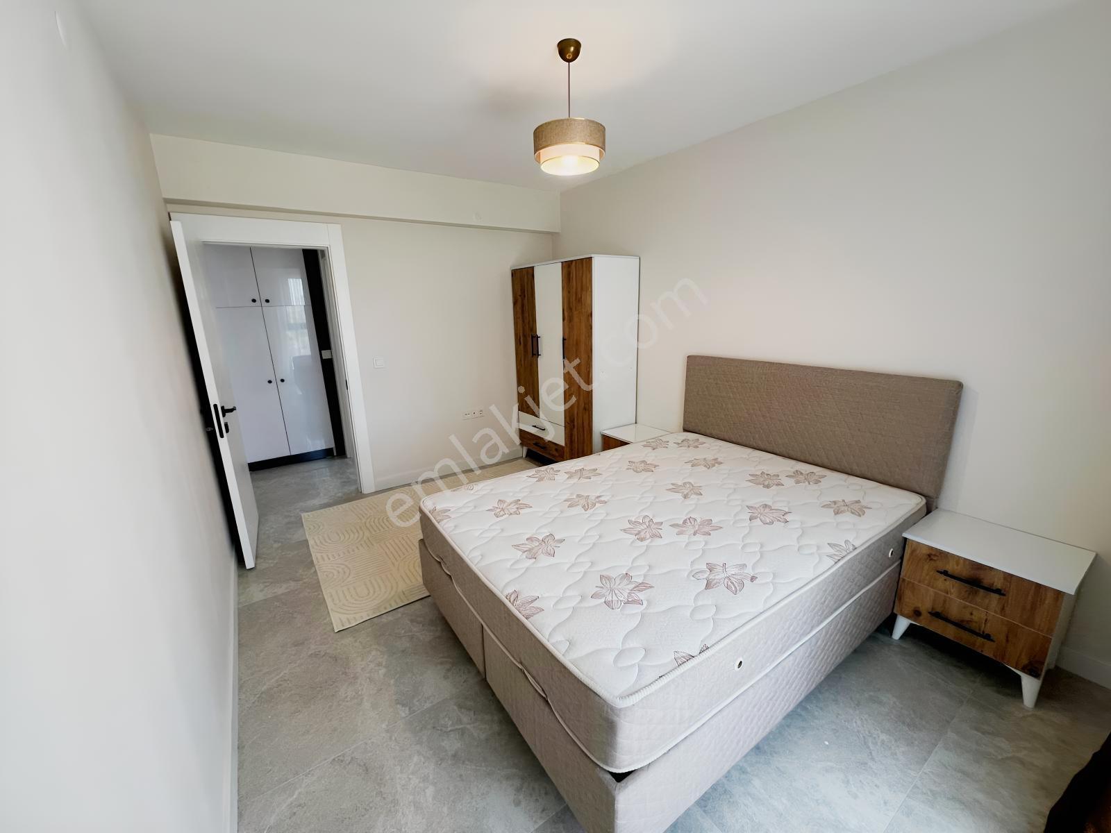 İncek 'te Kiracılı Full Esyalı Yatırıma Uygun Satılık Daire — fotoğraf 30