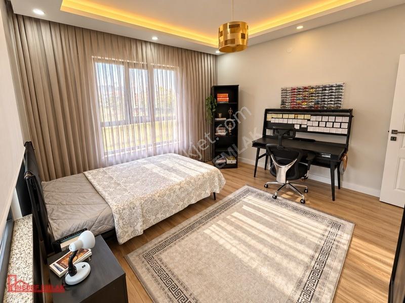 Hedef Emlaktan Yeşilyurt'ta Satılık 4+1 Ultra Lüx Site İçi Daire — fotoğraf 20