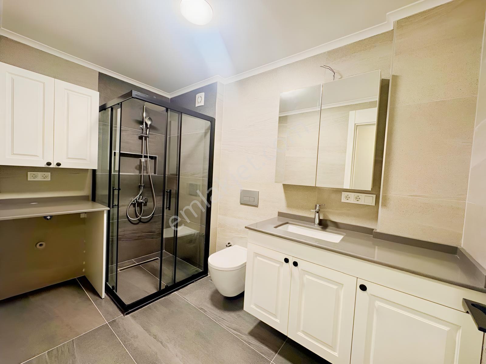 Erenköy Divan Arkası Sıfır 3+1 — fotoğraf 13