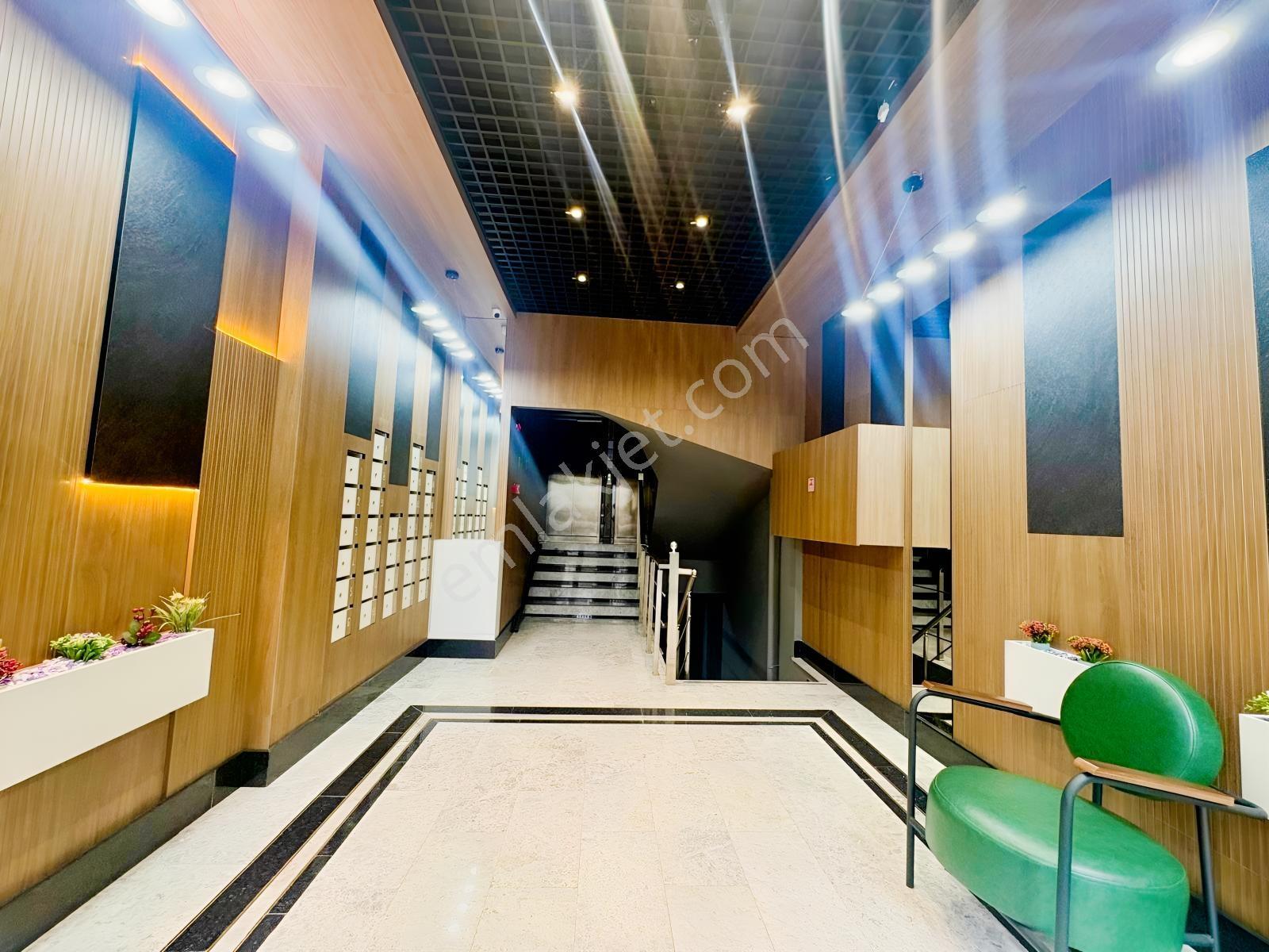 Erenköy Divan Arkası Sıfır 3+1 — fotoğraf 16
