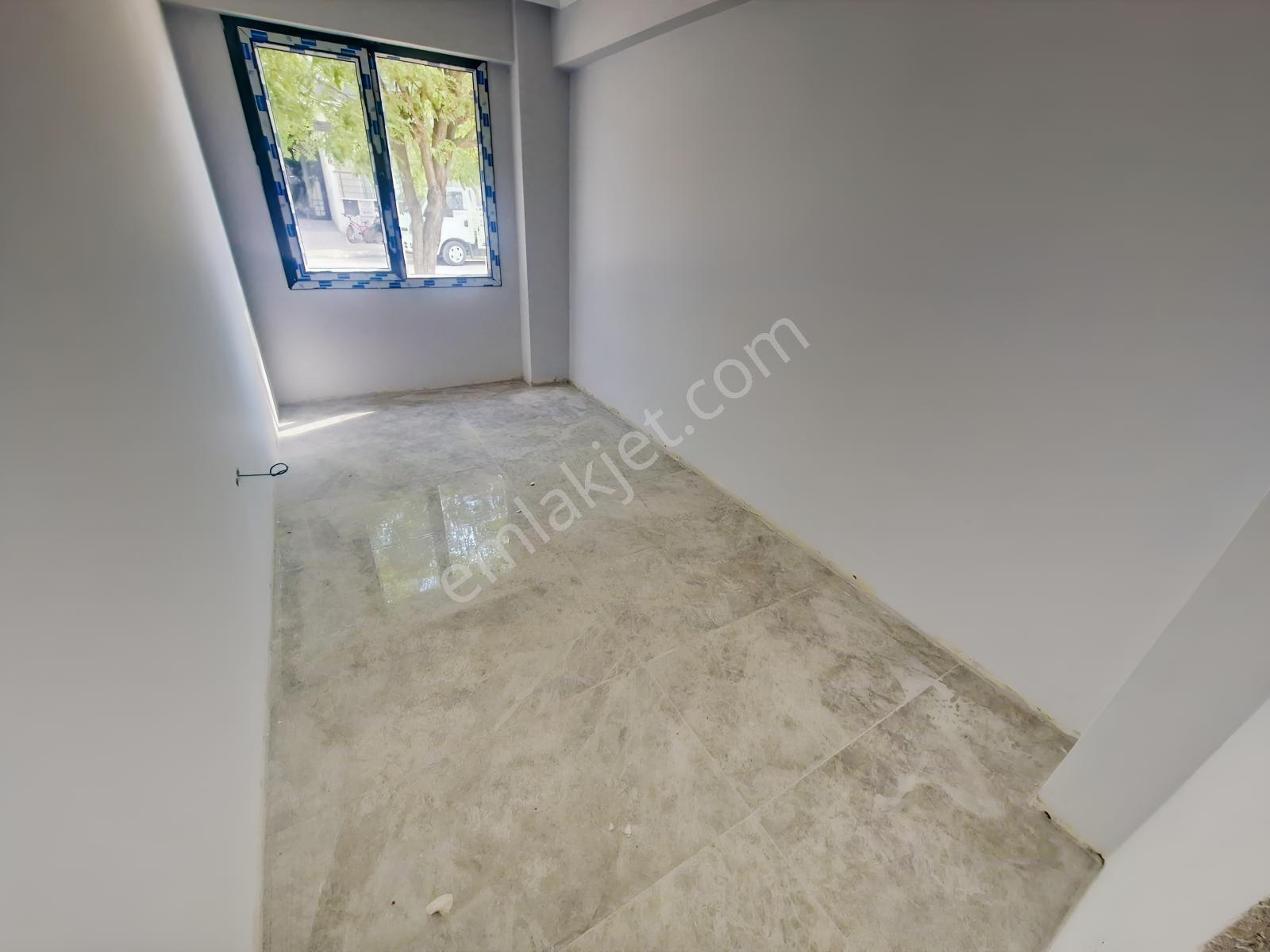 Huzur^dan Hastane Bölgesinde Satılık 3+1 Ebeveyn Banyolu Daire — fotoğraf 24