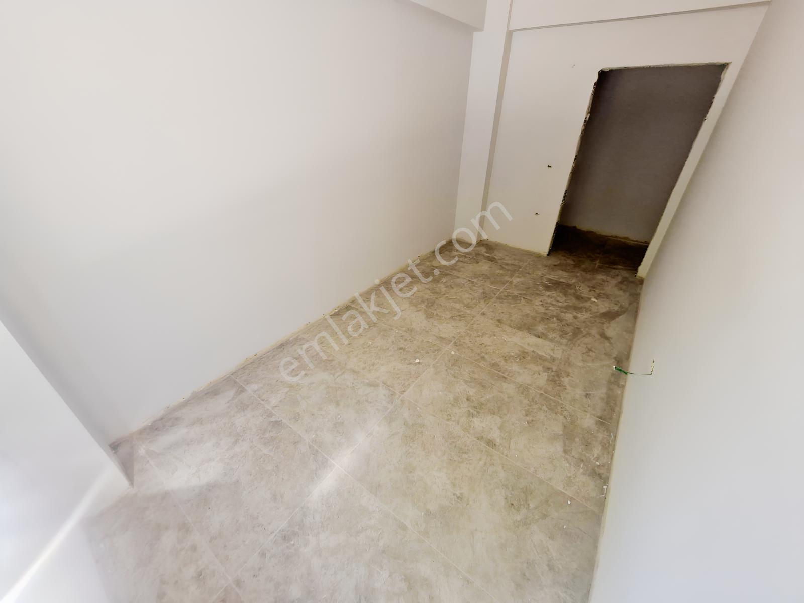 Huzur^dan Hastane Bölgesinde Satılık 3+1 Ebeveyn Banyolu Daire — fotoğraf 25