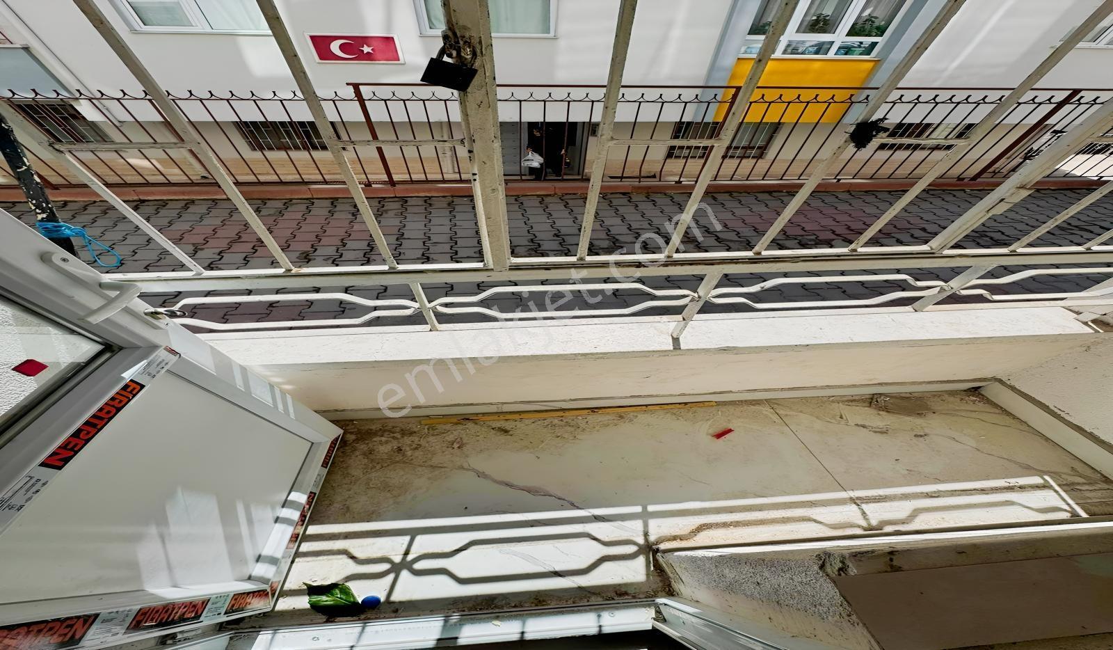 Ufuktepe Okul Yakını Girişkat Konumunda Cepheleri Açık,masrafsız — fotoğraf 8