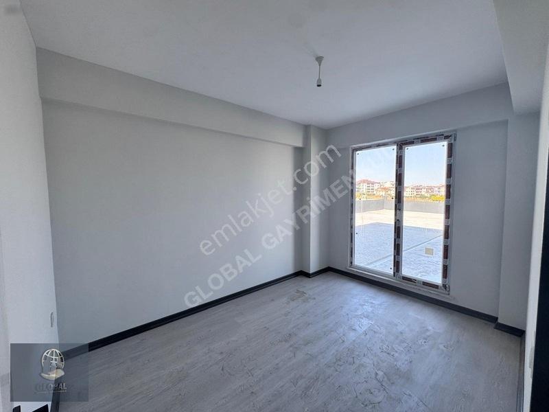 Çorlu Hatip'te Havuzlu Site İçinde Satılık 1+1 Daire 45m² — fotoğraf 7