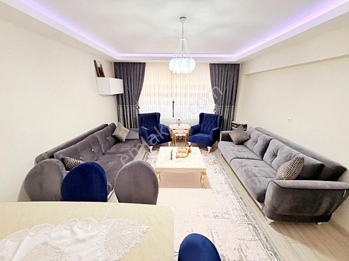 Yenikent Emlak'tan Satılık 4+1 Kilerli Geniş Lüx Daire — fotoğraf 17