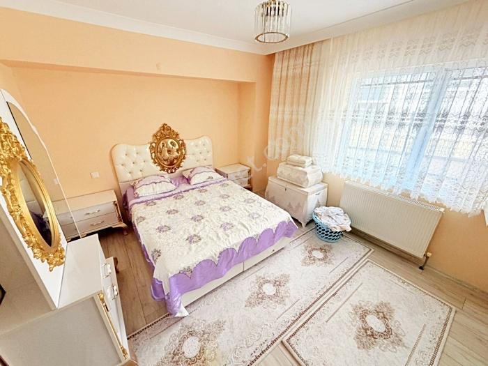 Yenikent Emlak'tan Satılık 4+1 Kilerli Geniş Lüx Daire — fotoğraf 32