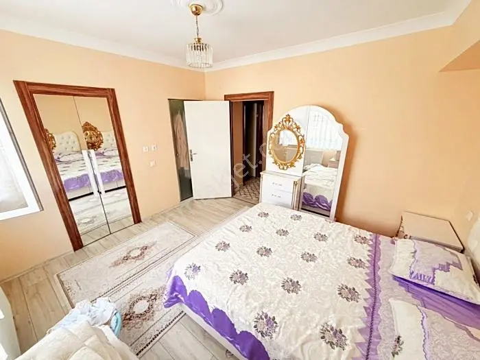 Yenikent Emlak'tan Satılık 4+1 Kilerli Geniş Lüx Daire — fotoğraf 38