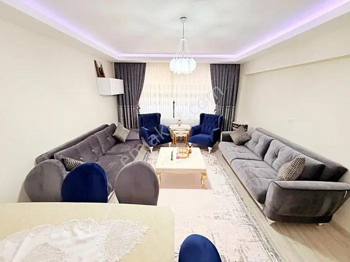 Yenikent Emlak'tan Satılık 4+1 Kilerli Geniş Lüx Daire — fotoğraf 42
