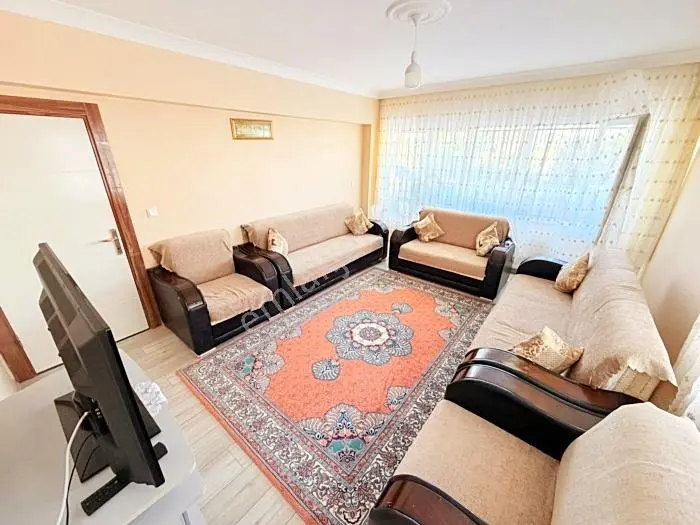 Yenikent Emlak'tan Satılık 4+1 Kilerli Geniş Lüx Daire — fotoğraf 44