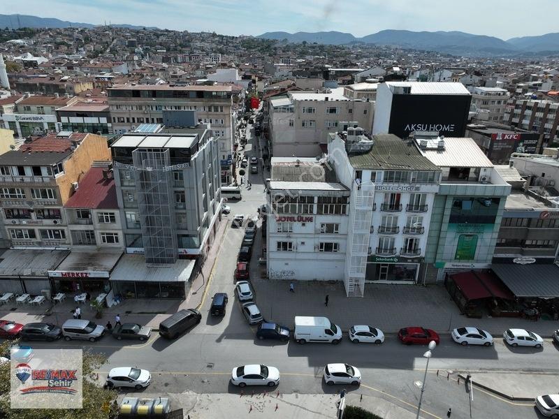 Remax Şehir Yalova Merkez'de Satılık Komple Bina — fotoğraf 3